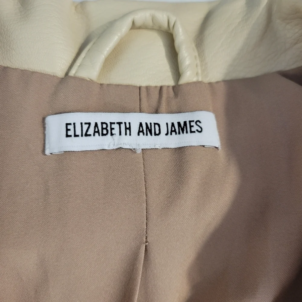 Elizabeth and James elizabeth james